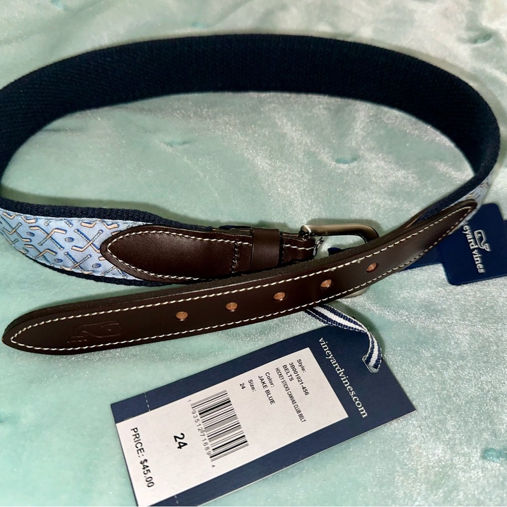 Vineyard Vines Navy & Light Blue Patterned Boy’s Hockey Belt, 24inch